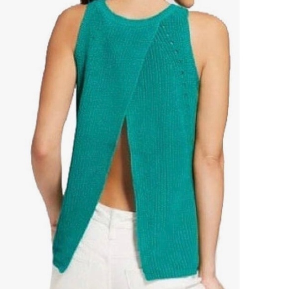 NWT Universal Thread Envelope Sweater Tank Top Green Knit Small Crew Neck - Picture 2 of 9